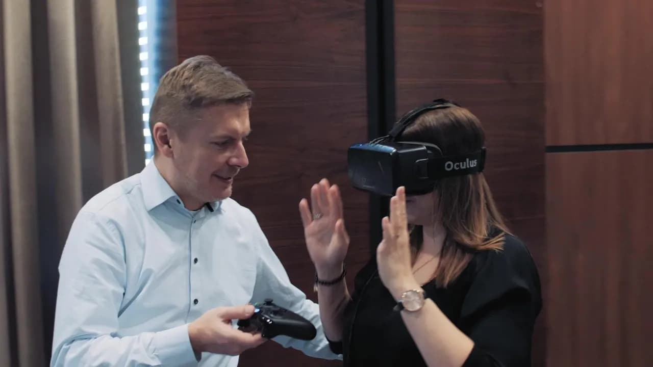 Czym jest sprzęt VR? Proste wyjaśnienie, jak działa i do czego służy